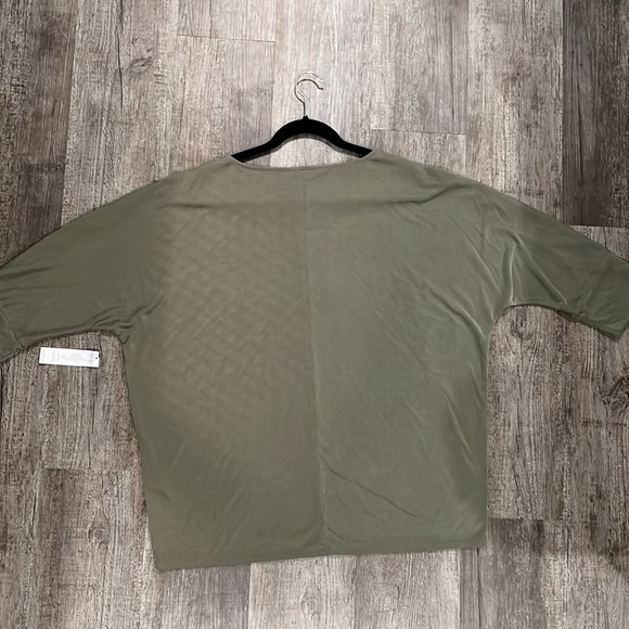 🆕 Chico’s Tunic Top - Picture 10 of 11